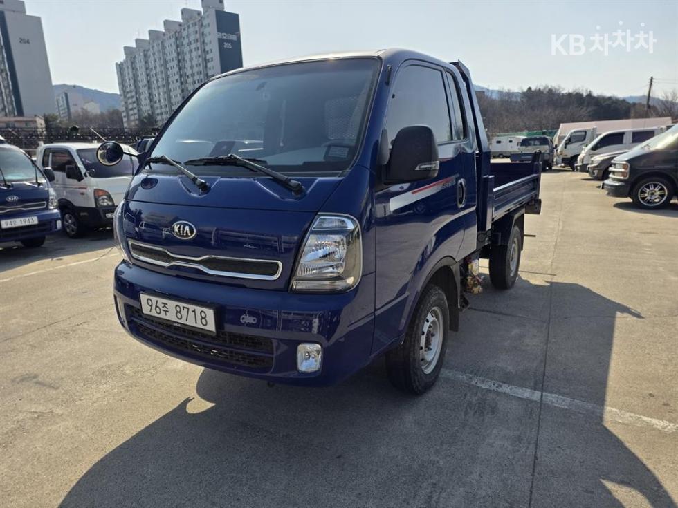 2022 - kia bongo iii