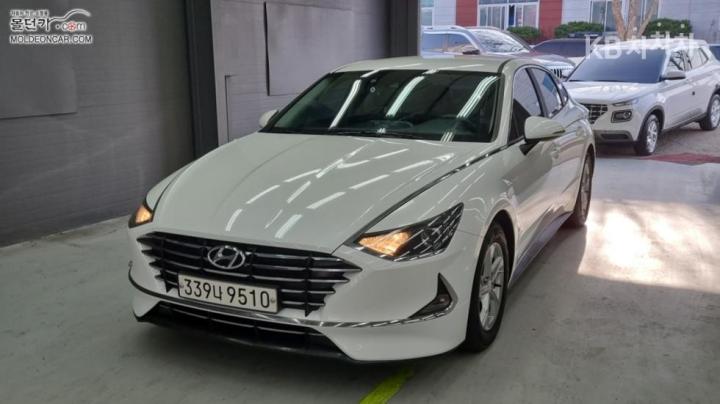 Hyundai Sonata 2.0 LPG 렌터카 — foto 1