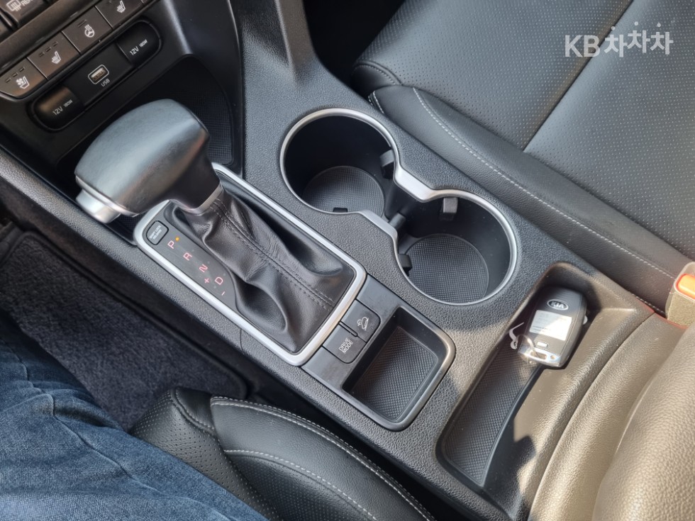 2019 - kia sportage