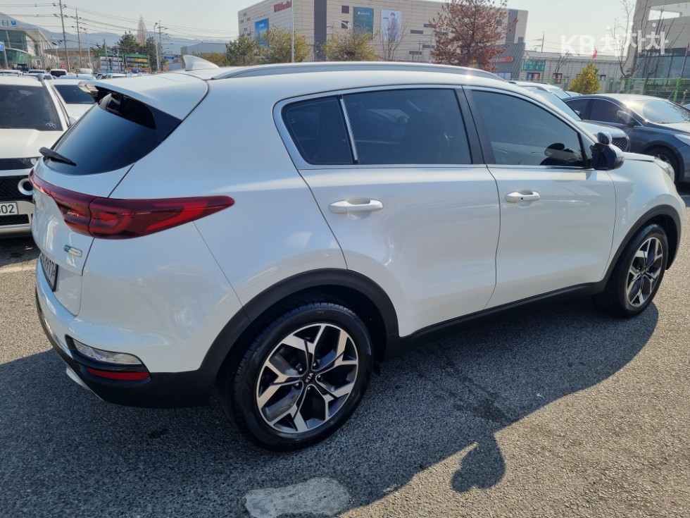 2019 - kia sportage