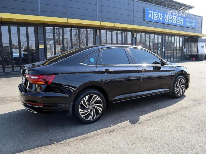 Volkswagen Jetta The 1.4 TSI Prestige 4