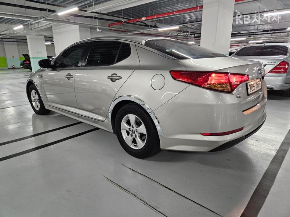 2011 - kia k5