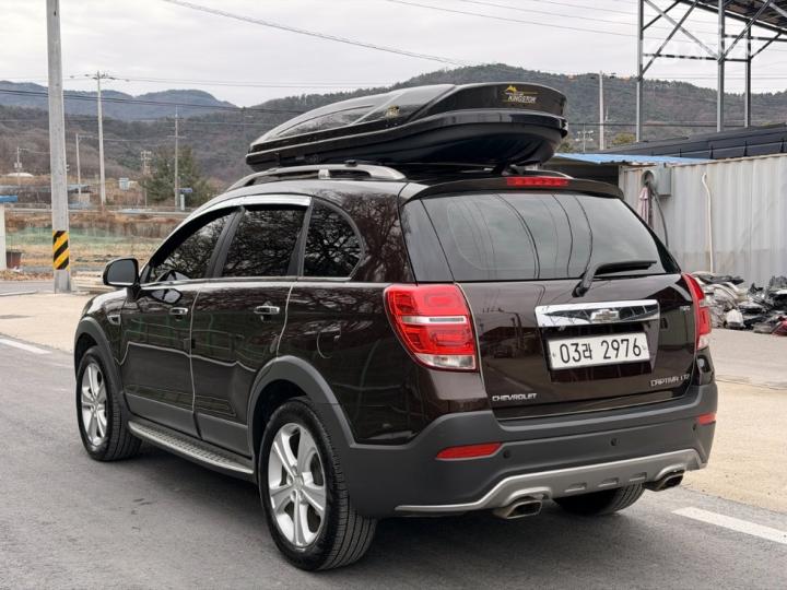 Chevrolet Captiva 4WD LTZ 5
