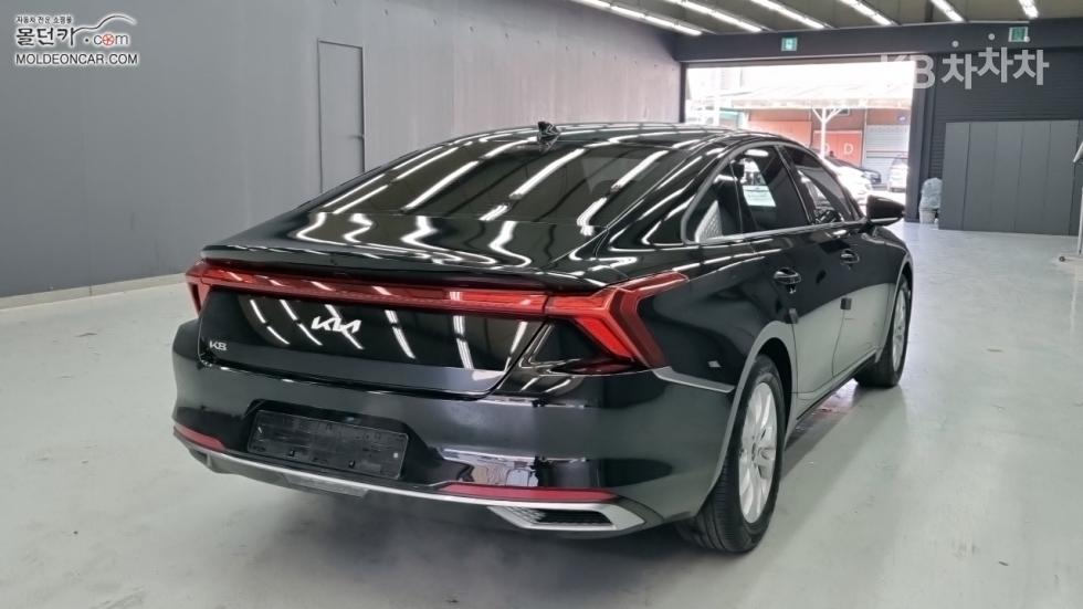 Kia K8 — miniaturë 2