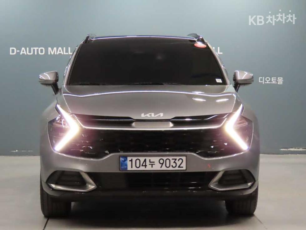2023 - kia sportage