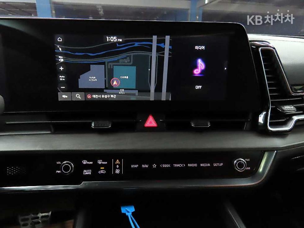 2023 - kia sportage