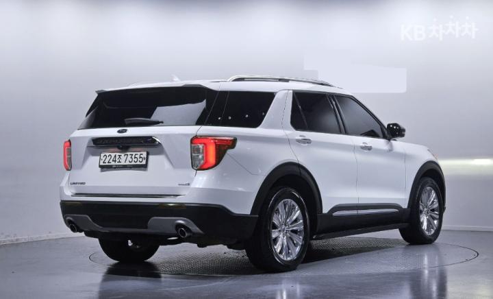 Ford Explorer Gasoline Turbo 2.3 AWD Limited 4