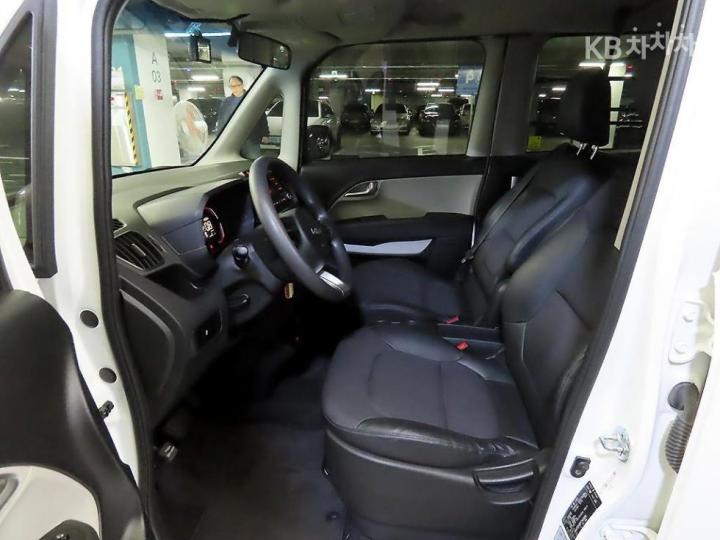 Kia Ray Van 1.0 Gasoline Van Prestige 8