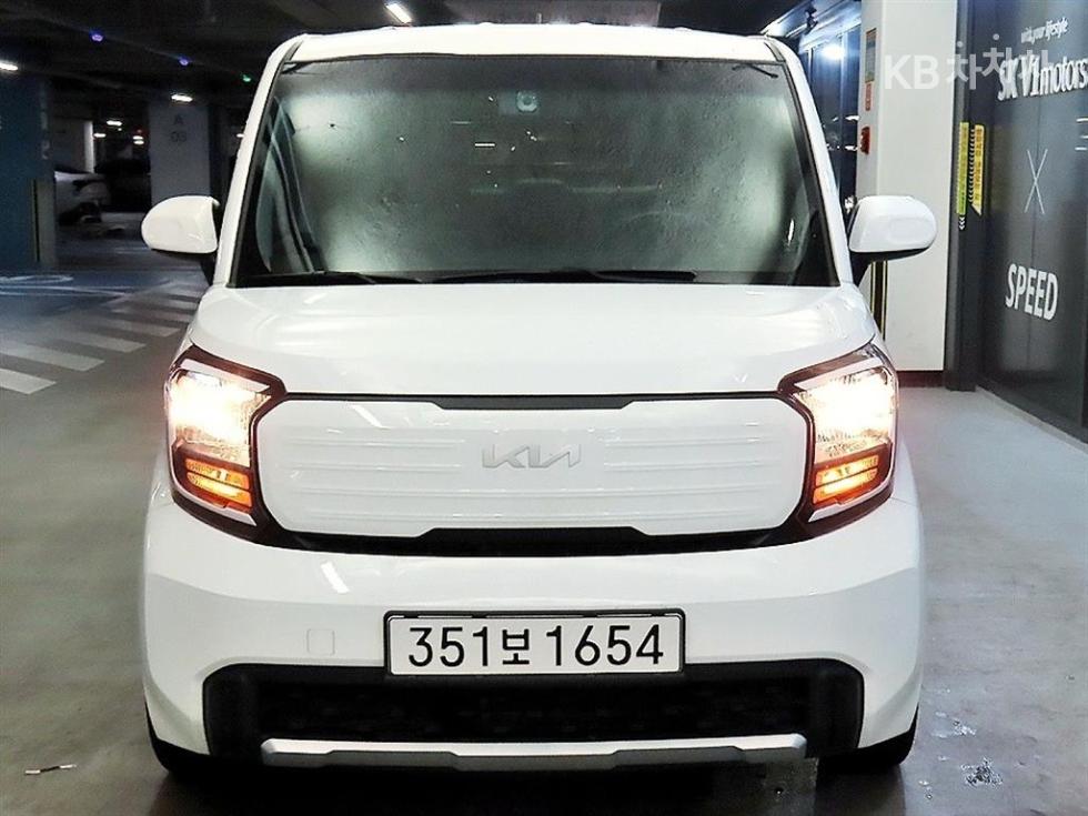 2023 - kia kia