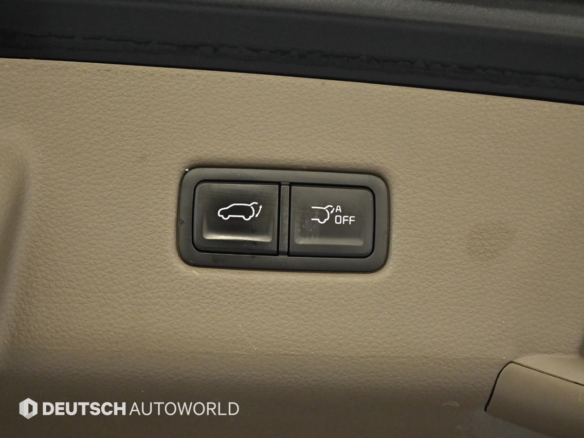 Kia Carnival — miniaturë 20