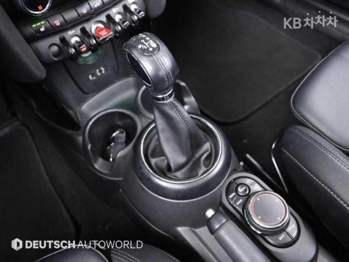 Mini Cooper Convertible 1.6 Base Type 10