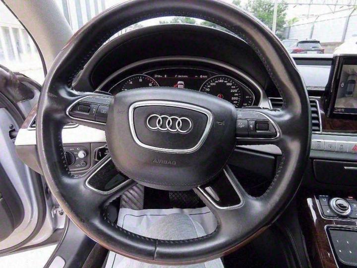 Audi A8 NEW 60 TFSI Quattro LWB 10