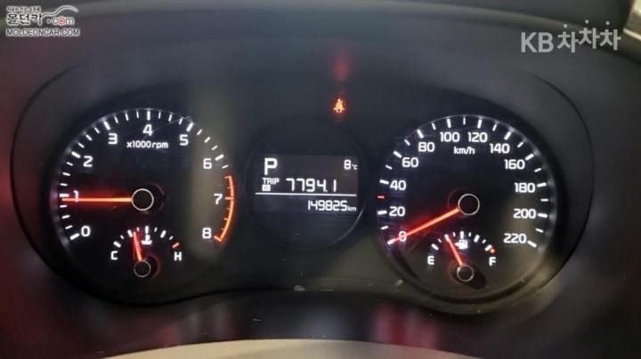 Kia Morning JA LPi Deluxe 6