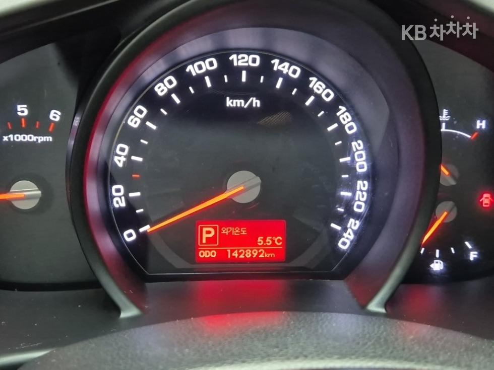 2012 - kia sportage