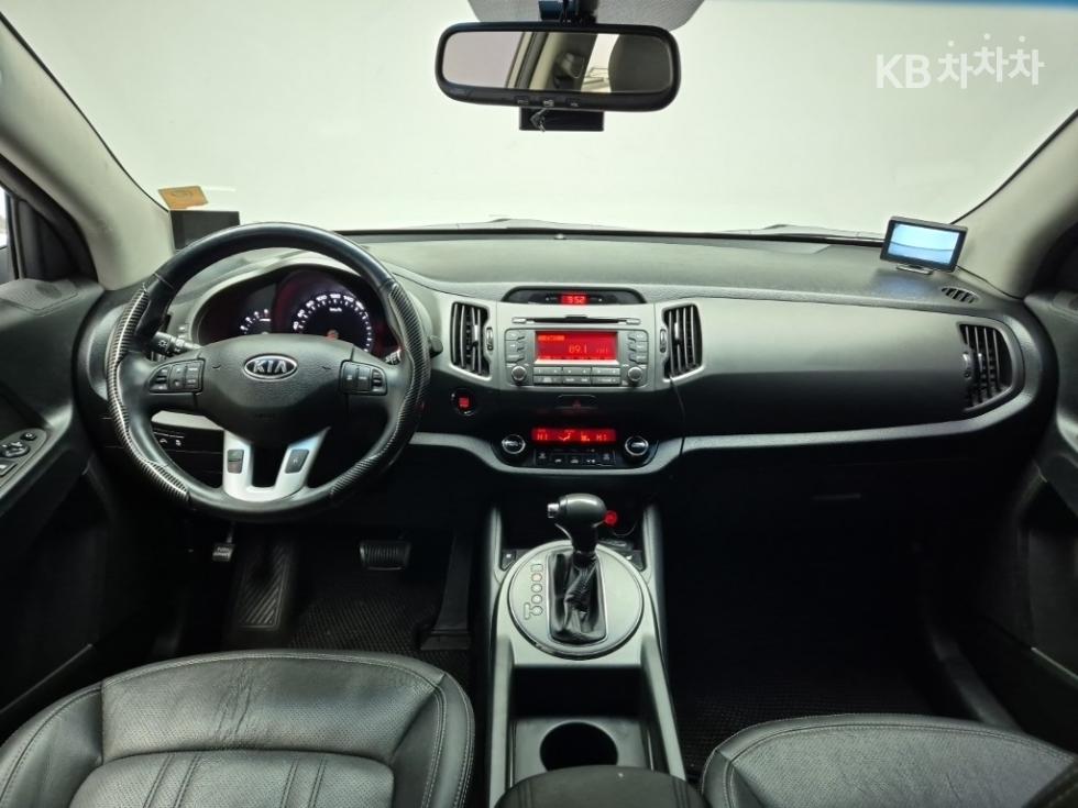 2012 - kia sportage