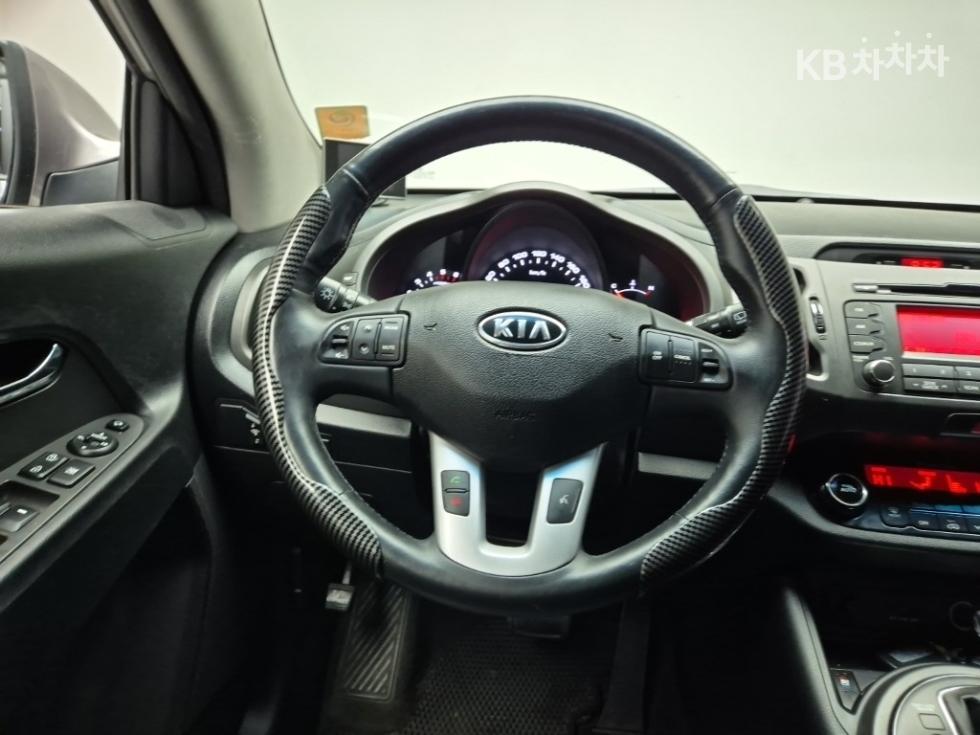 2012 - kia sportage