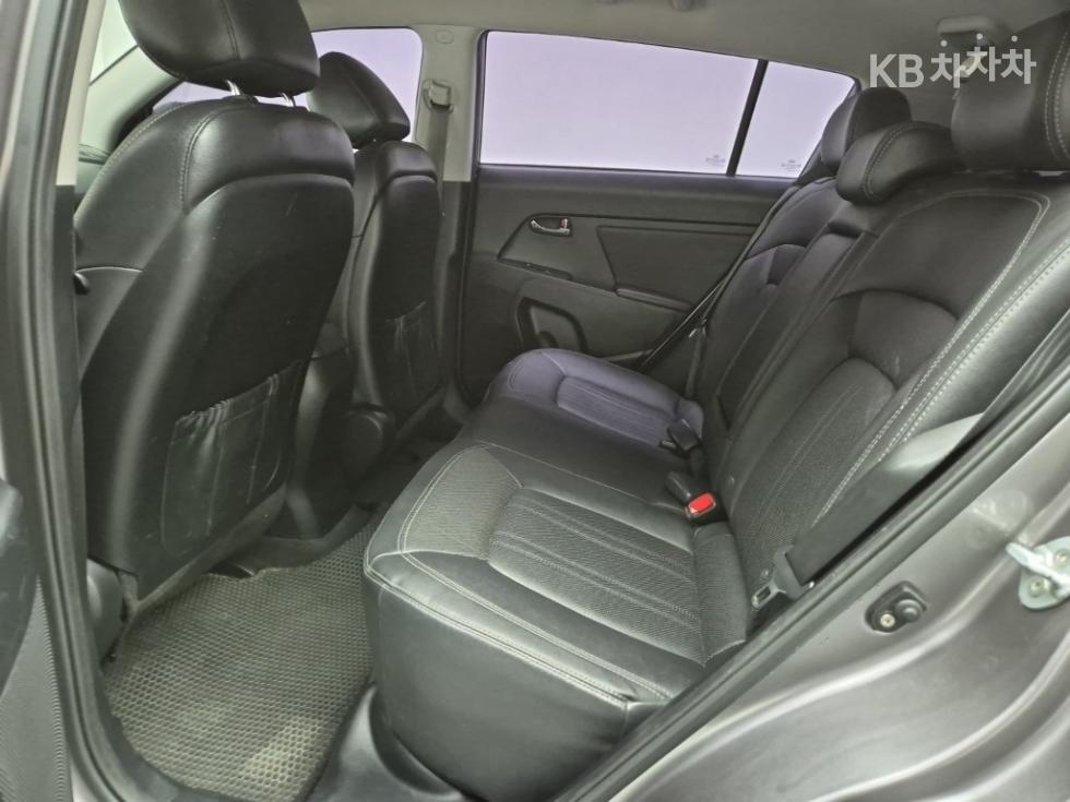 2012 - kia sportage