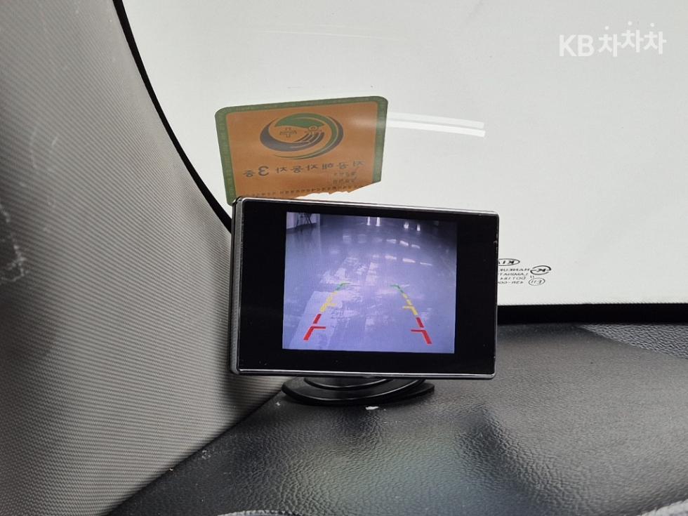 2012 - kia sportage