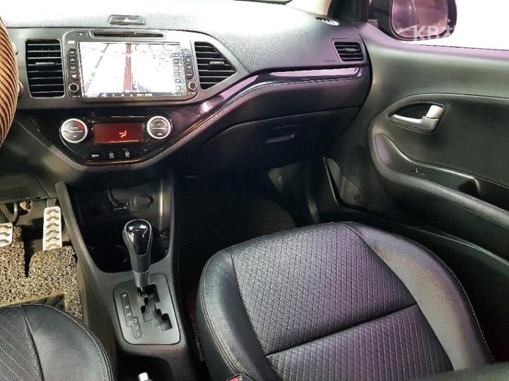 Kia Morning Luxury Sport 10