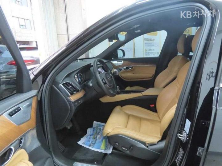 Volvo XC90 D5 Inscription 6