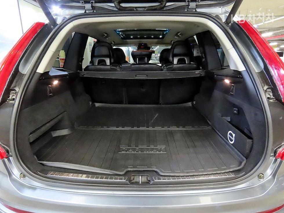 2018 - volvo xc90