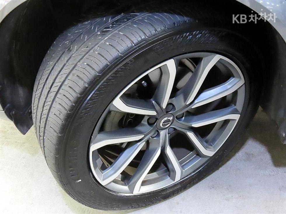 2018 - volvo xc90
