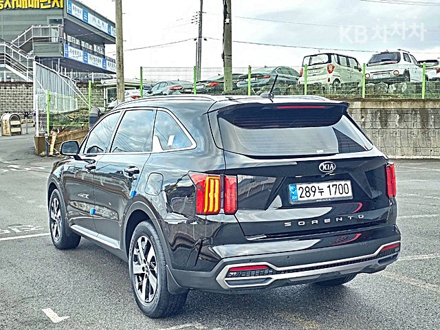 2021 - kia sorento