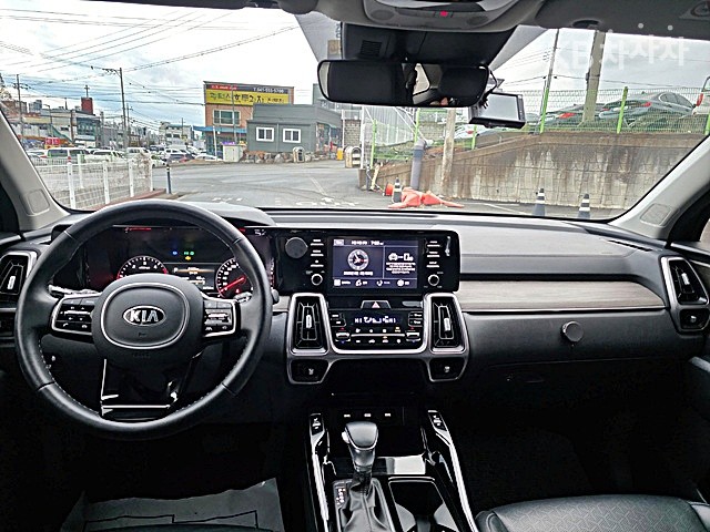 2021 - kia sorento