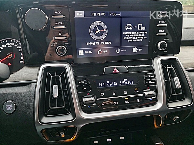 2021 - kia sorento