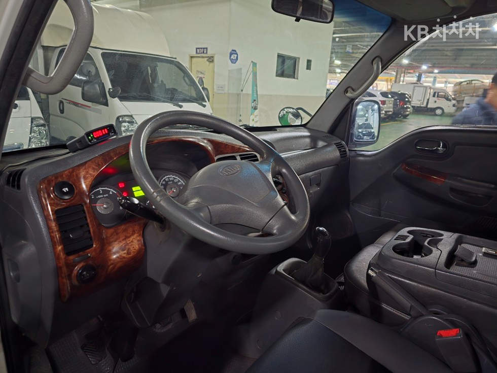 2007 - kia bongo iii