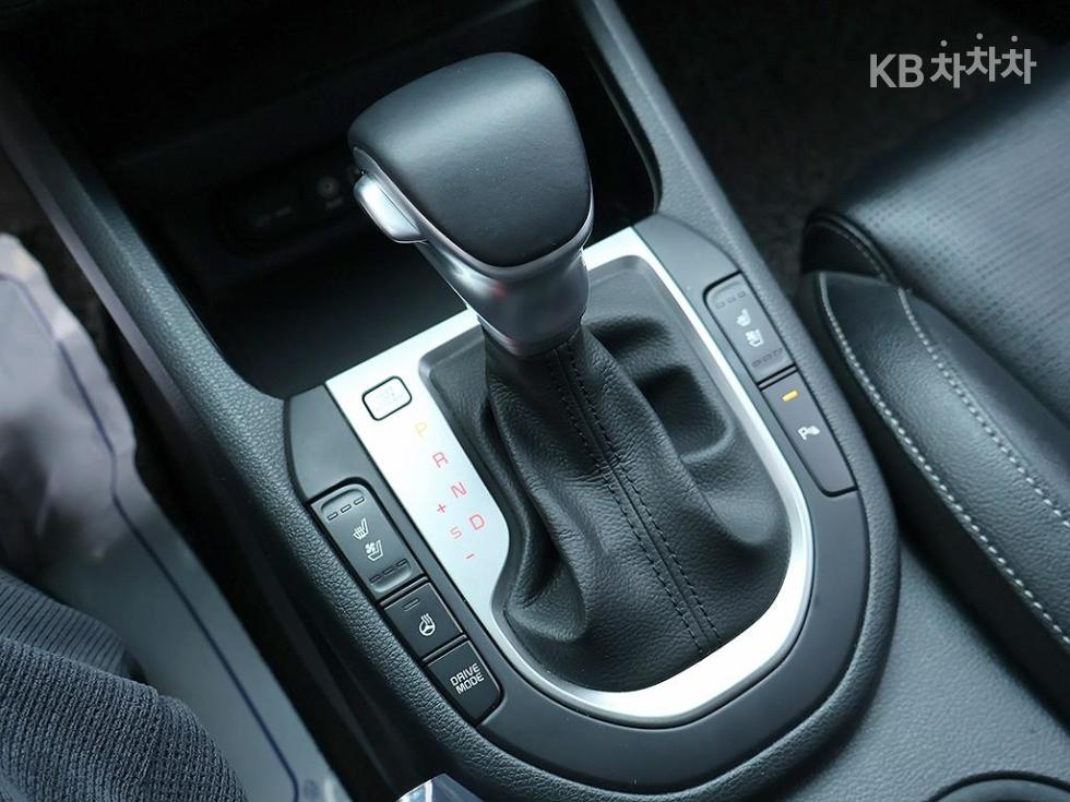 2020 - kia k3