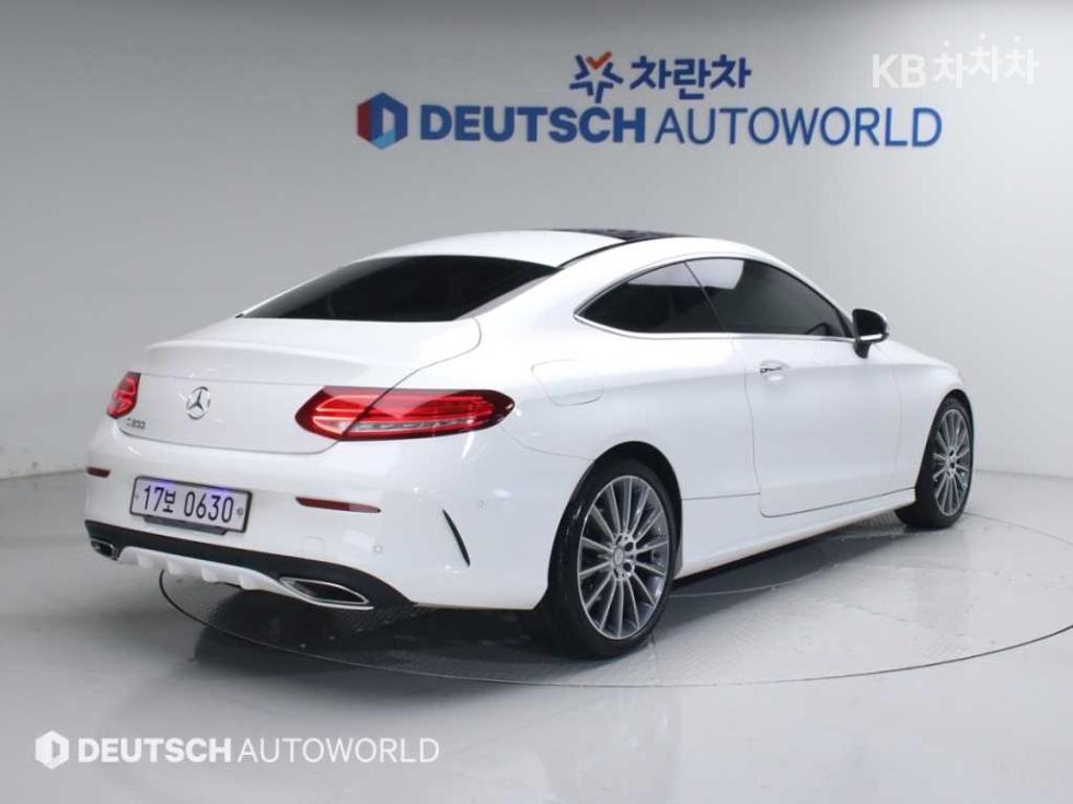 2016 - mercedes-benz c-class
