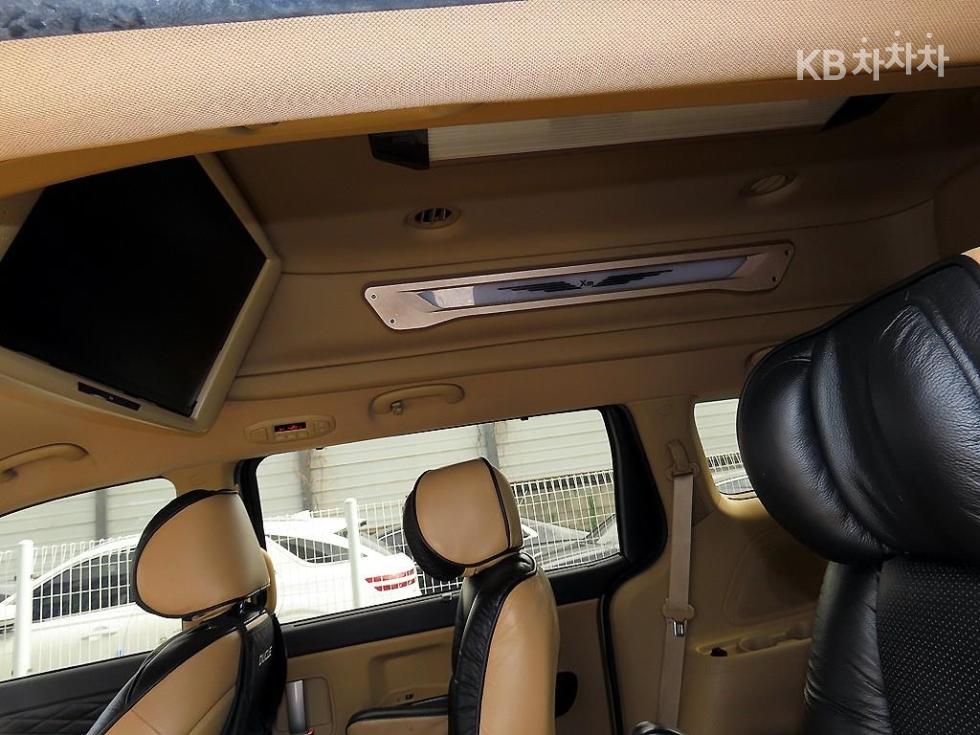 2019 - kia carnival