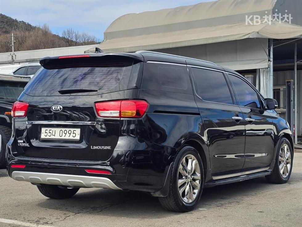 2016 - kia carnival