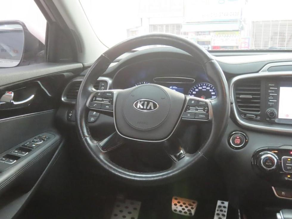 2020 - kia sorento