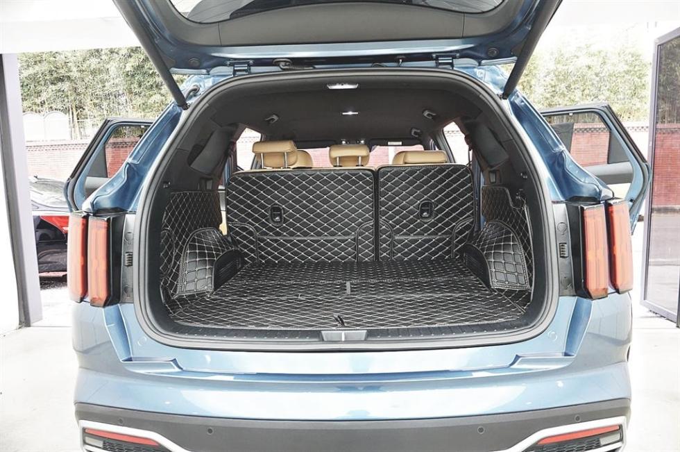 2023 - kia sorento