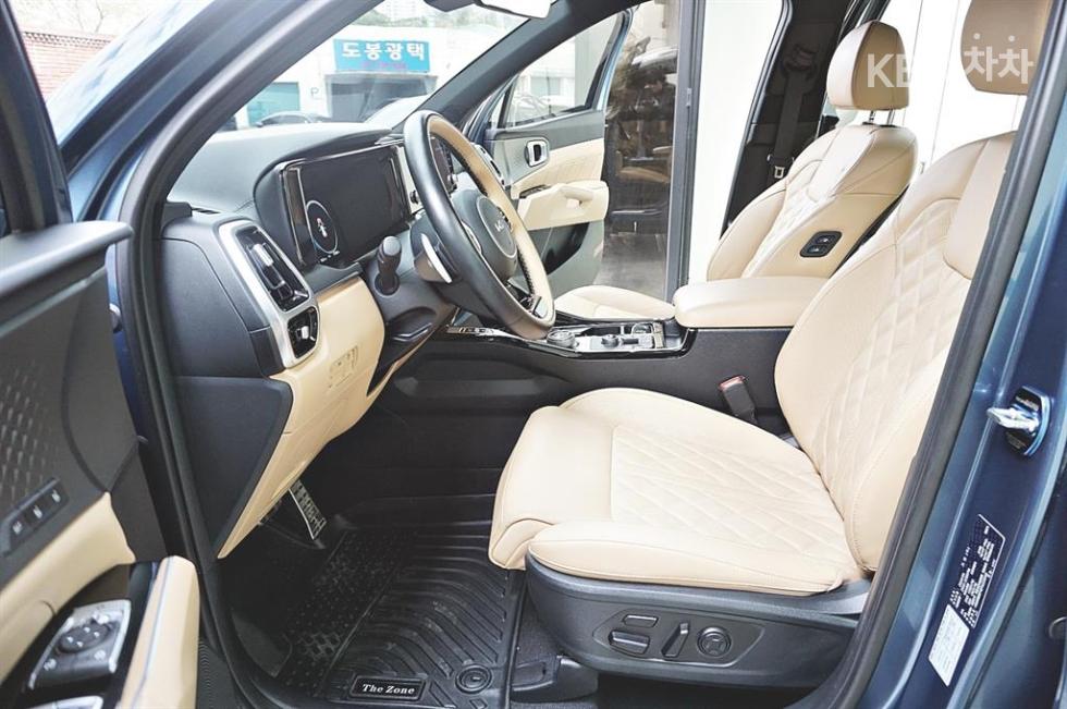 2023 - kia sorento