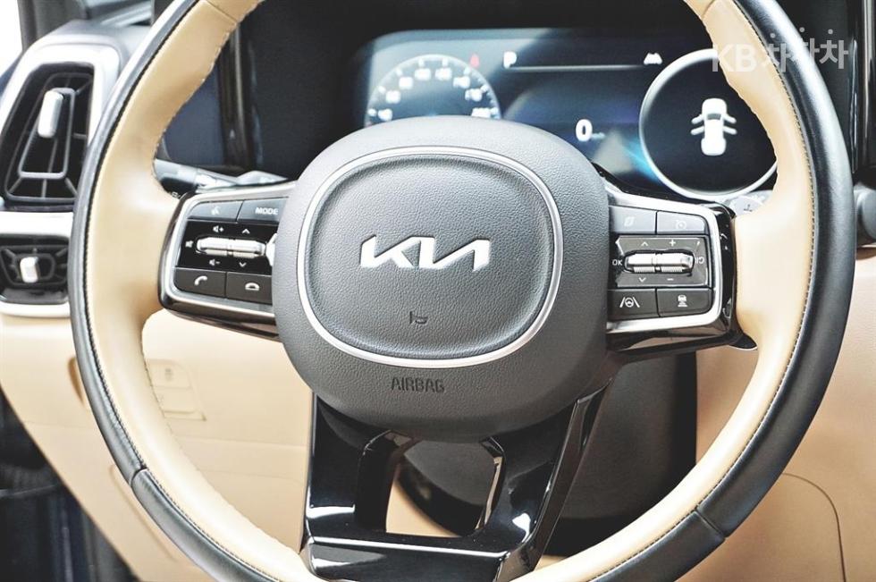 2023 - kia sorento