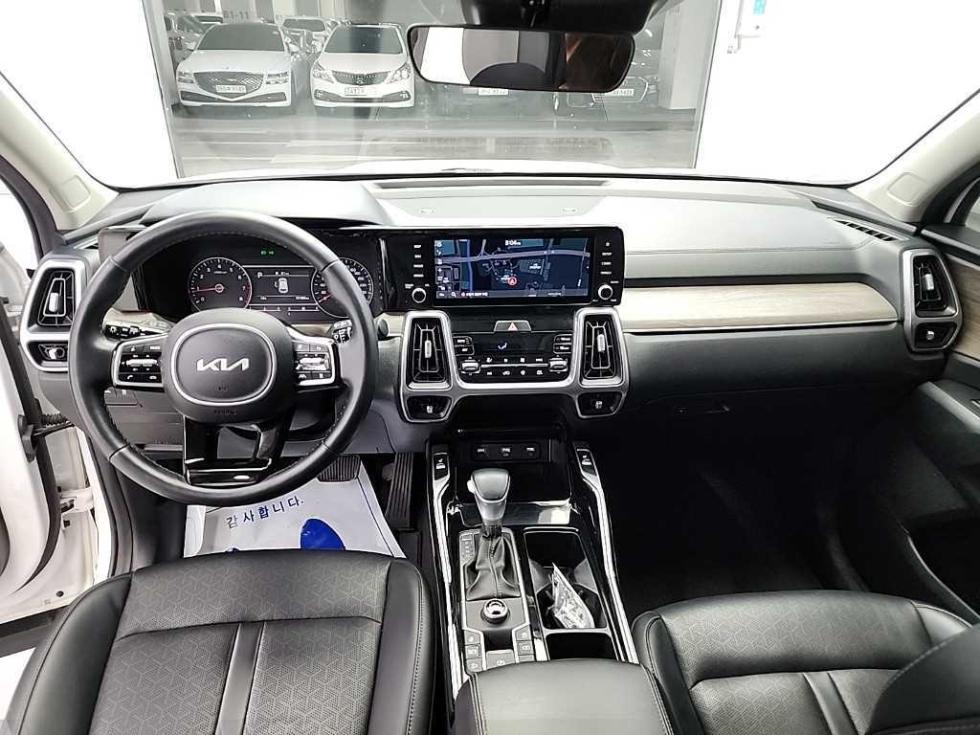 2022 - kia sorento