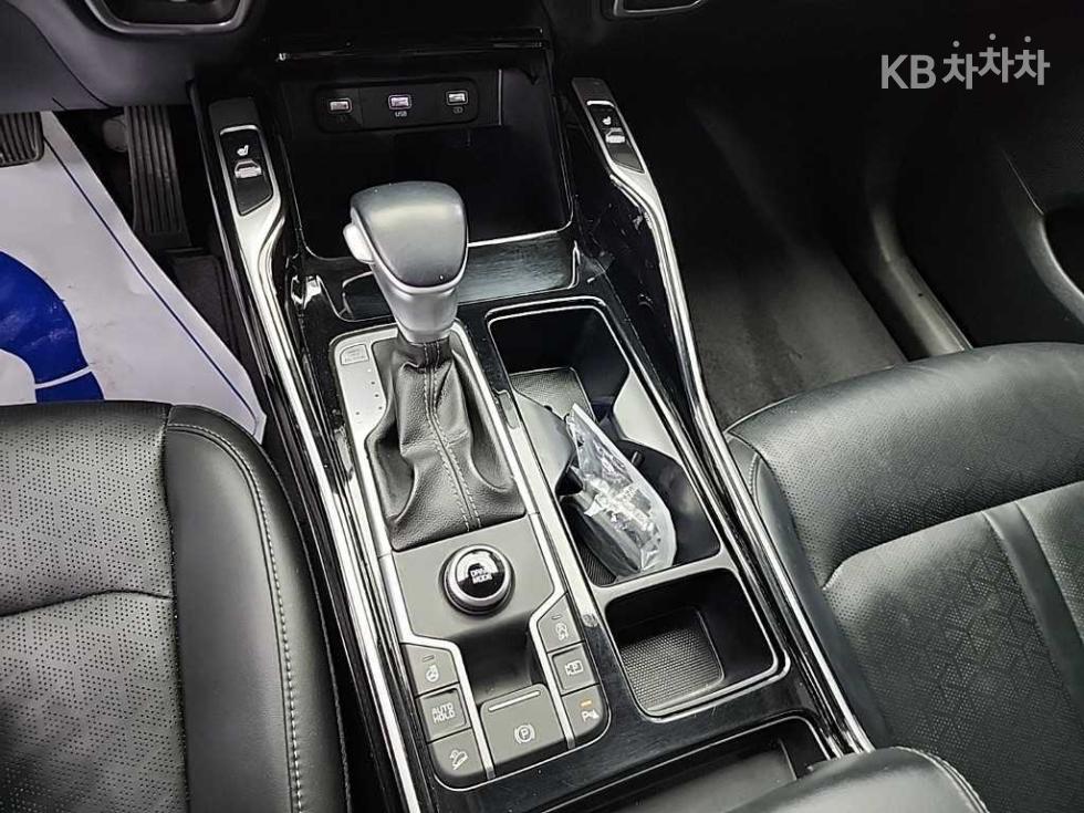 2022 - kia sorento