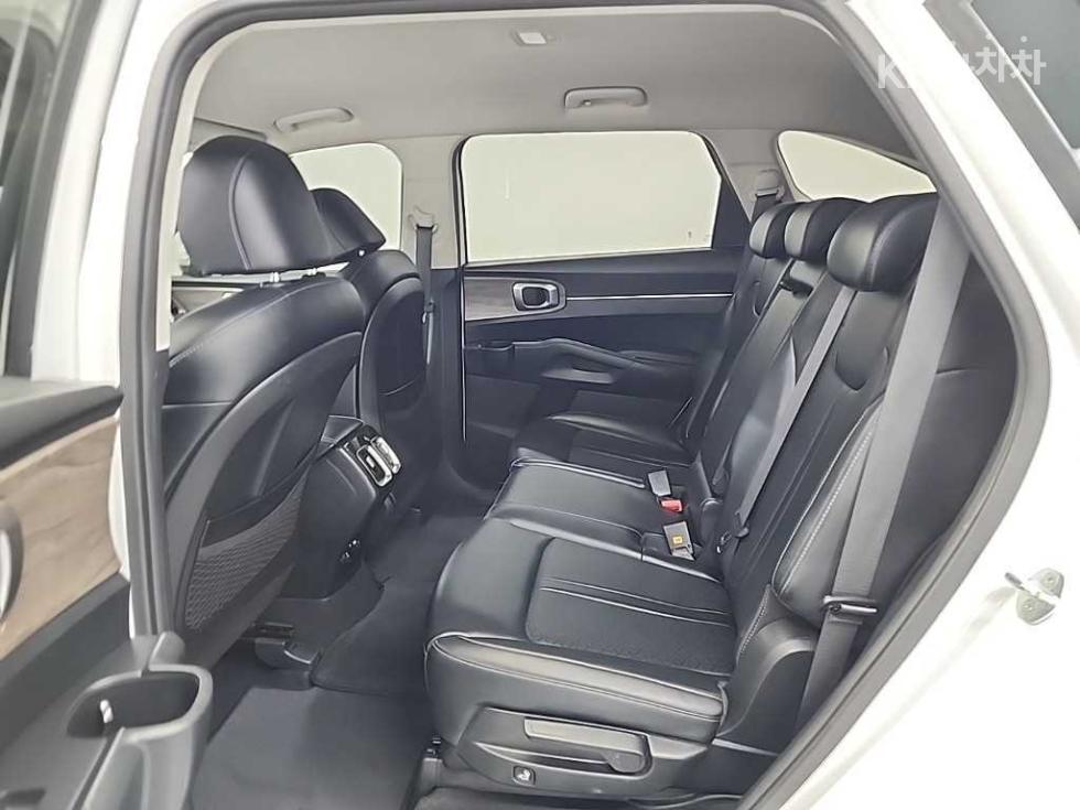 2022 - kia sorento