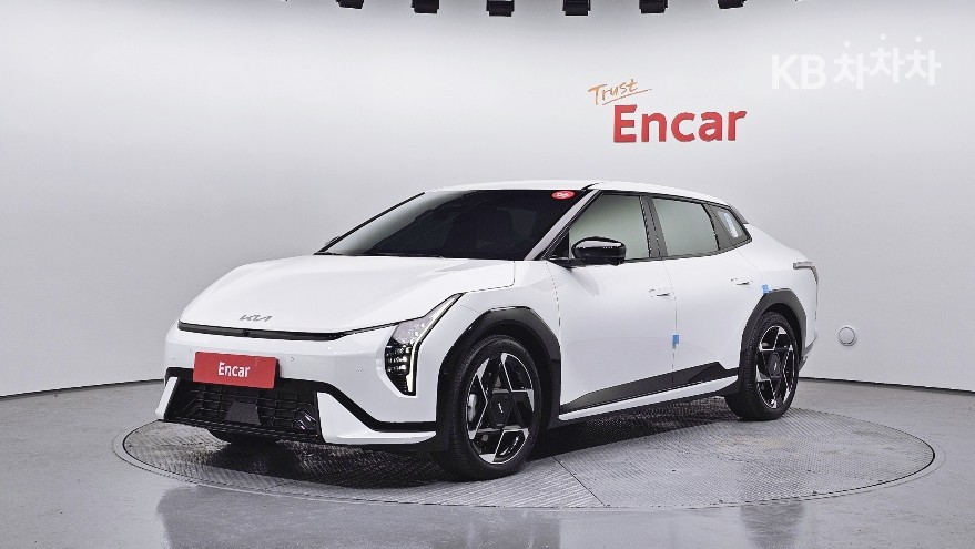 Kia EV4 롱레인지 2WD GT-Line - фото 1