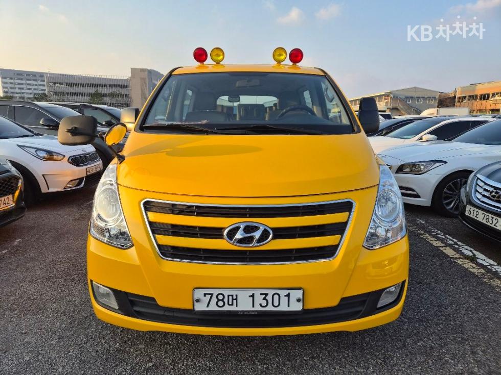 Hyundai Starex — miniaturë 2