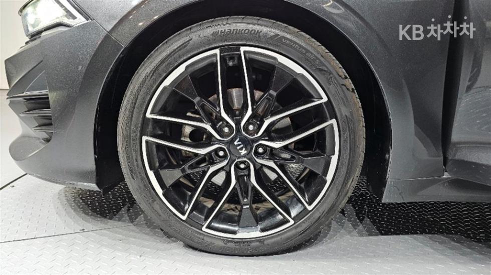 2020 - kia k5