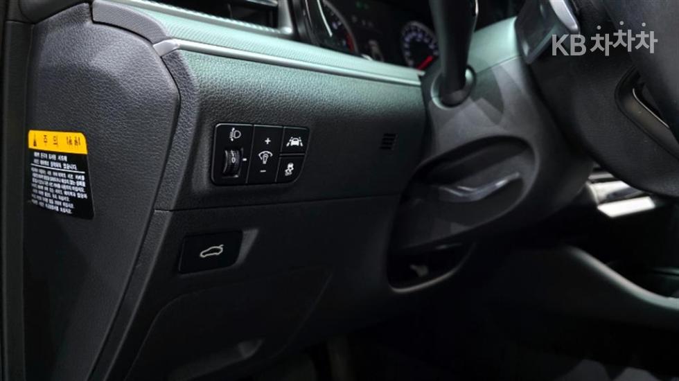 2020 - kia k5