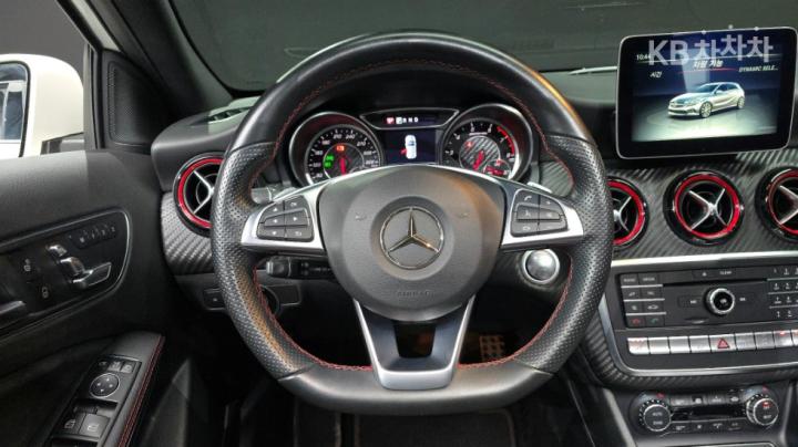 Mercedes-Benz A-Class A45 AMG 6