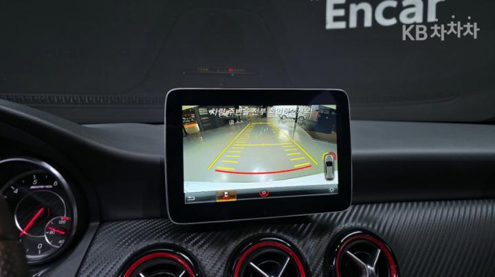 Mercedes-Benz A-Class A45 AMG 8