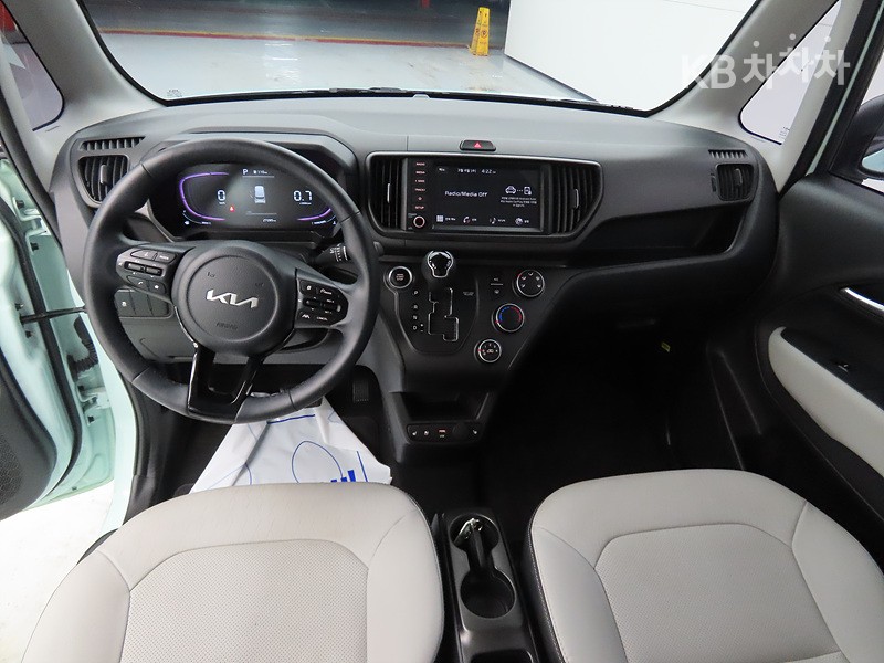 2024 - kia kia