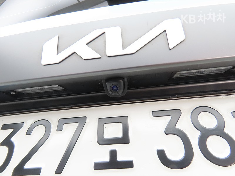 2024 - kia kia