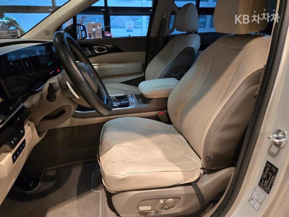 2024 - kia carnival